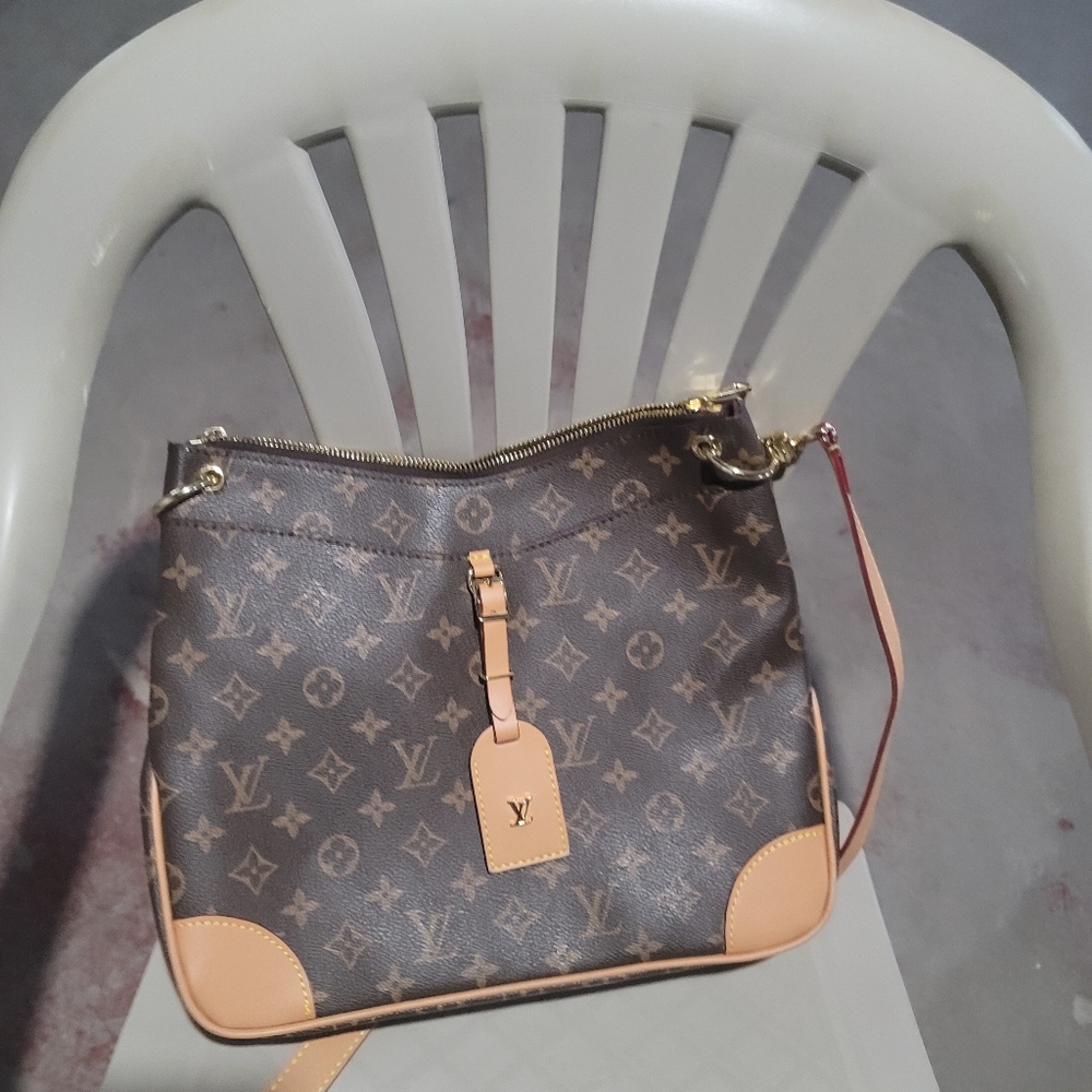 Lv handbag